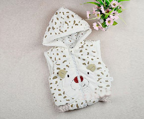 欣樂(lè)兒水晶絨連帽馬夾