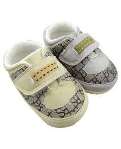 ��ʹ֮���������ЬTS2011