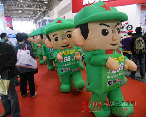 �]�л��˵Ĉ�(ji��n)�� �΁�(l��i)�𱬵ķ��s��ʢ