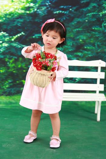 �Ͽ���Ůͯ�L���B��ȹ