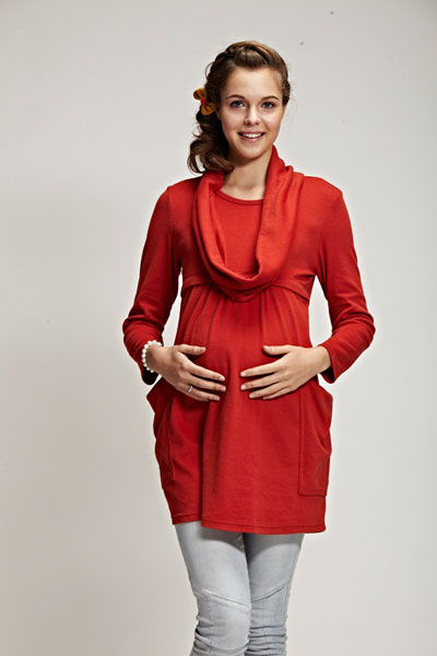 添茜紅色長袖yunf服