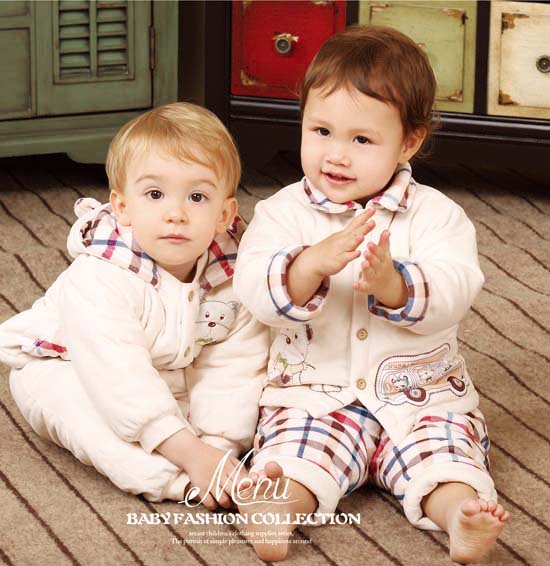 諾比可愛(ài)小熊保暖衣套裝