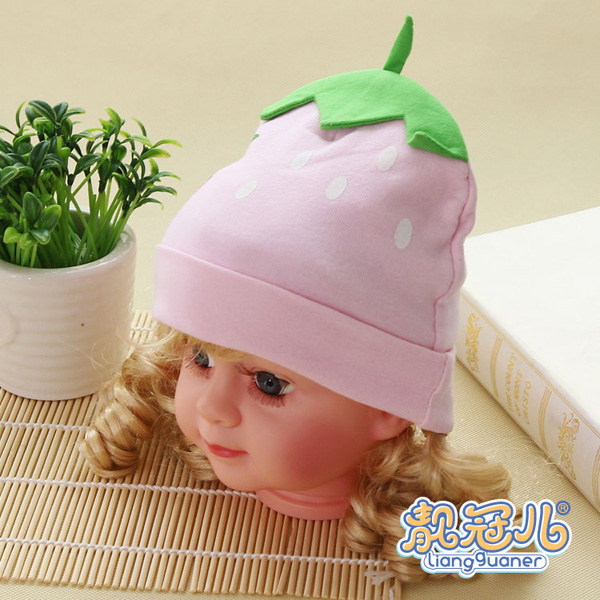 靚冠兒yingye草莓帽子粉白色