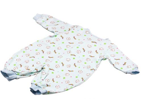 KUNKUNyinge�޲��L(zh��ng)��������b�\�{(l��n)ɫ