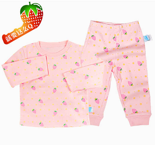 貝茜蒂粉色草莓?huà)雰簝?nèi)衣套裝