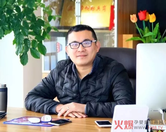 ���K����ͨ���S������cĸ���ИI(y��)���R����֪������