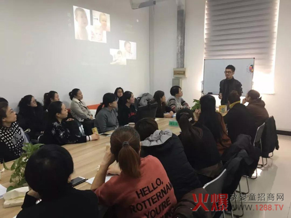 ������ݚ�D�@ô����У�ֻ��һ��������