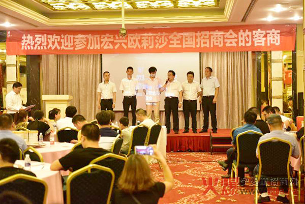 ȫ�S��չ�F(xi��n)Ʒ������ �W��ɯ���̷��Ϻ����̕�(hu��)�٬F(xi��n)ӆ؛����