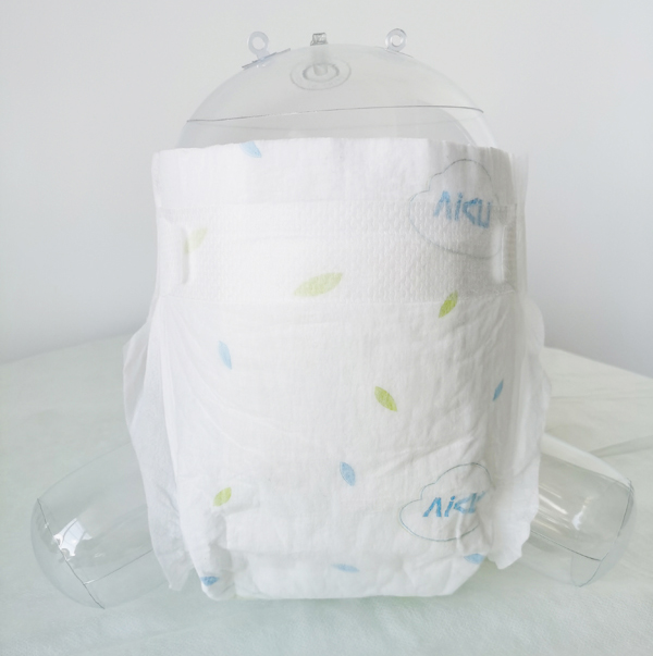 至愛寶貝yinge紙尿褲實物圖3.jpg