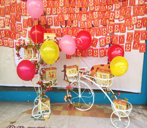 �T(m��n)��չʾ