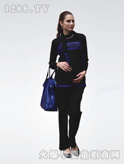 ������ɫ����yunf���b