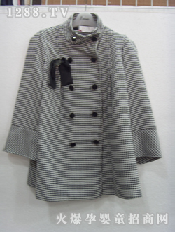 ����yunf�bW180013B��ɫ