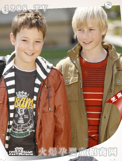 �r������