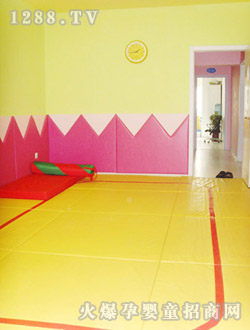 �(y��ng)��·���Sɫ�H�ӽ���