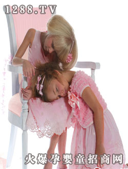 ������r(sh��)�з�ɫϵ