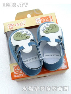 ��֮���{(l��n)ɫyingeЬ