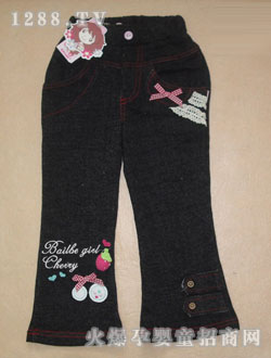 �٘�(l��)�Ⱥ�ɫŮͯ�L(zh��ng)ѝ