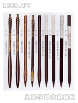 ʥ�۾þ���ɫ̥ë�P