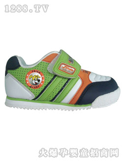 �ƿ˃�ͯ����͸��Ь