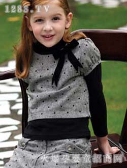 �|����܇(ch��)Ůͯ��ɫ���b