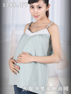 �ζ�{ɫ����yunf��