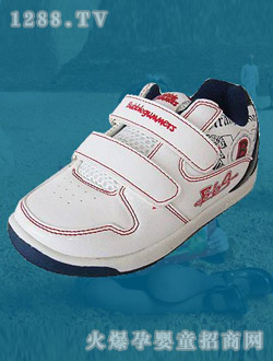 ���ٰ�ɫ�\(y��n)��Ь