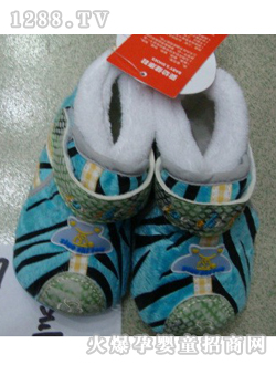 麗嬰房藍色黑條yinge鞋