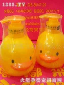 �SɫС��yinge��ԡ¶���O(p��ng)����