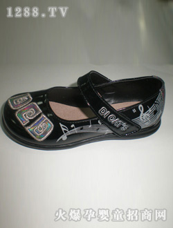 ��؈֮����ɫŮͯƤЬ