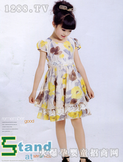 �{ɫ���`�r��Ůͯ�B��ȹ