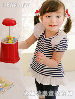 С�ɘ���ɫ�l�y����