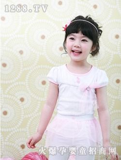 С�ɘ���ɫŮͯ����