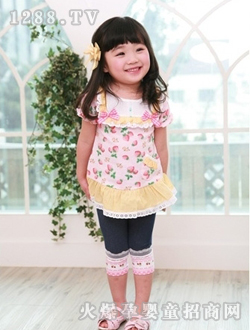 С�ɘ���ɫ����