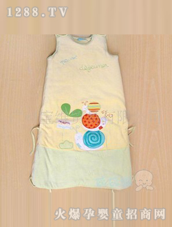 �����Ƿ�ɫyinge˯��