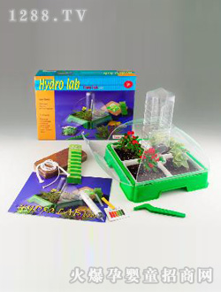 �������b