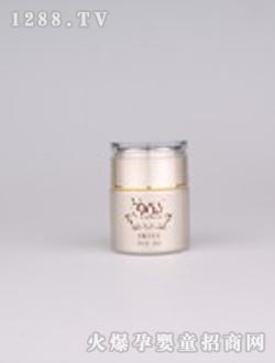 ���Ϭ������׾��A��