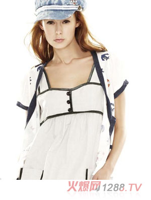 ����R��Ʒyunf�װ�ɫȹ