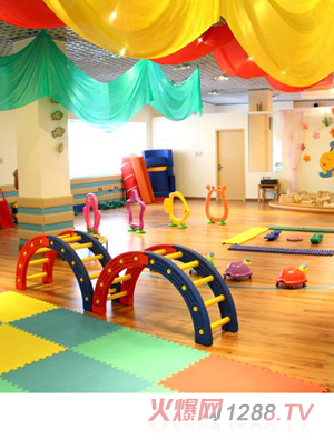 �R����̙C����(n��i)��չʾ