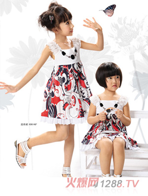 �ͱ��ð�ɫ�r(sh��)��ӡ���B��ȹ