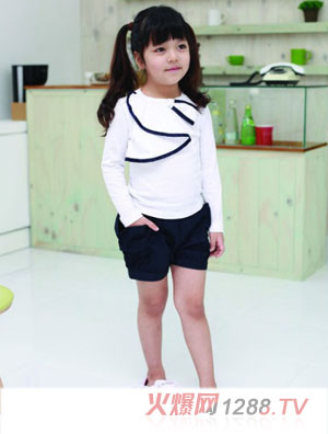 �{ɫ�����{��Ůͯ���b