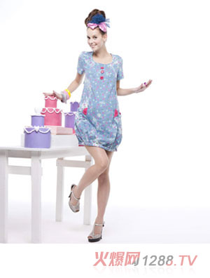 ���շ��Ը�yunf��