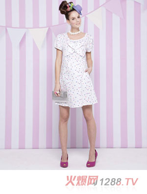 ���շ�yunf�b