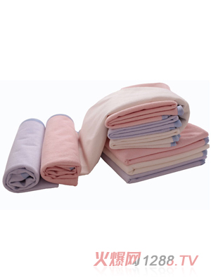 ƨƨ��yinge��|��ɫ