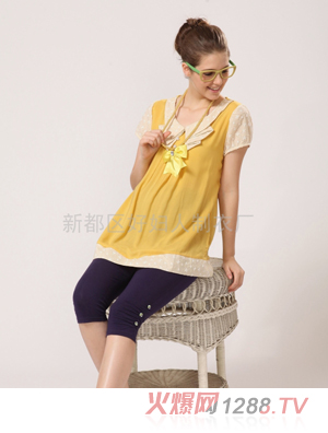 ������yunf�b�Sɫ