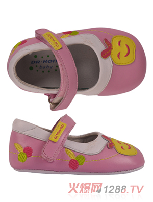 ����ʿBB��ǰЬ�ɐ۷�ɫ