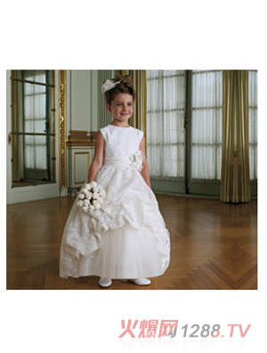 Joan Calabrese��ͯ�Y������ɫ