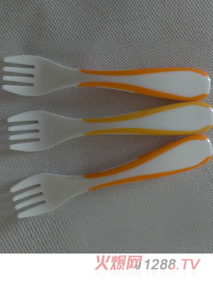 yinge�pɫ����