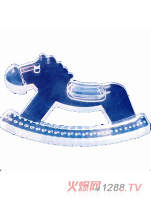 �똷(l��)��yinge͸�����zС�R