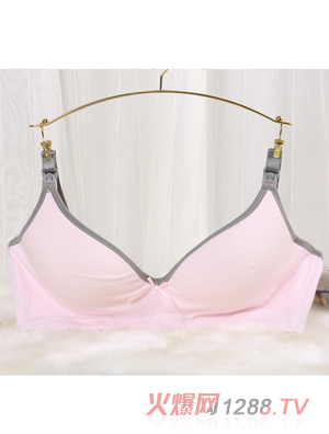 Ԫ����������517�Ɑ�o(w��)�в����(n��i)�£��ۻ�ײɫ��ҹ