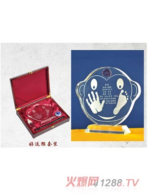 ���������\�����b